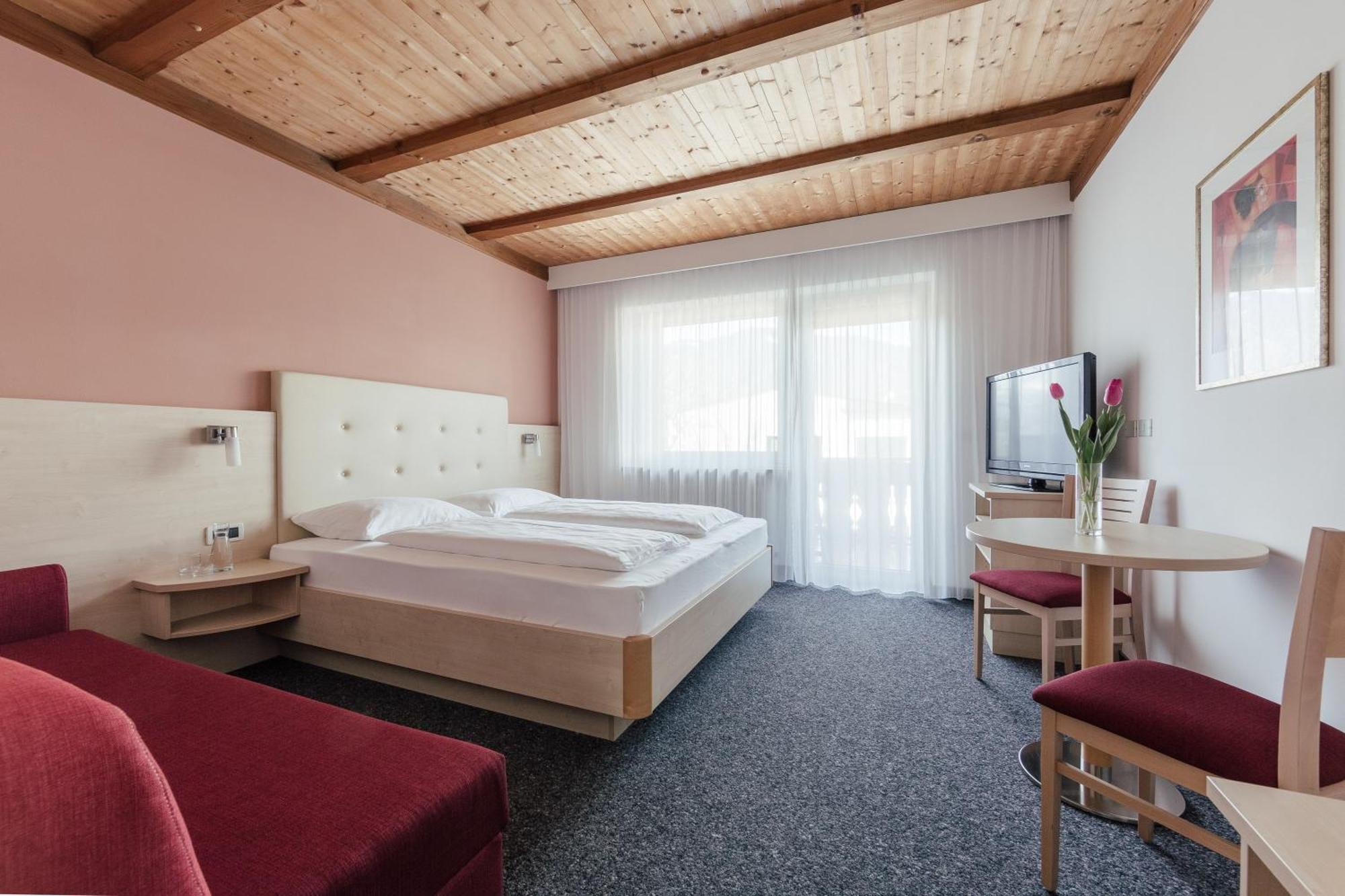 Hotel Garni Sirmian Merano Exterior photo